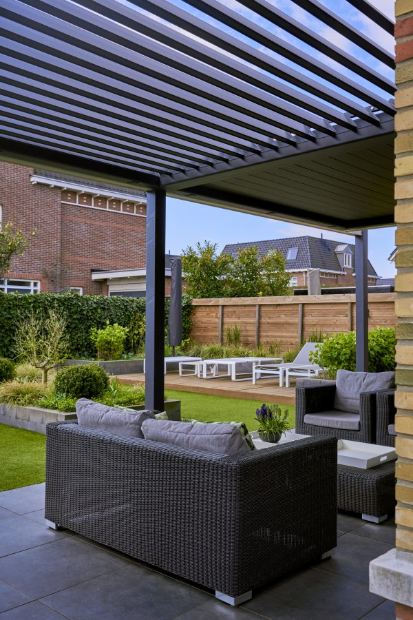 Pinela Aluminium Pergola Motorised Louvred Pergola - Image 7