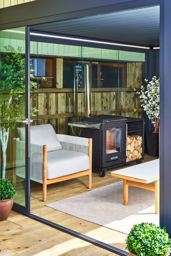 Pinela Aluminium Pergola Motorised Louvred Pergola - Image 18