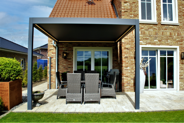 Pinela Aluminium Pergola Motorised Louvred Pergola - Image 12